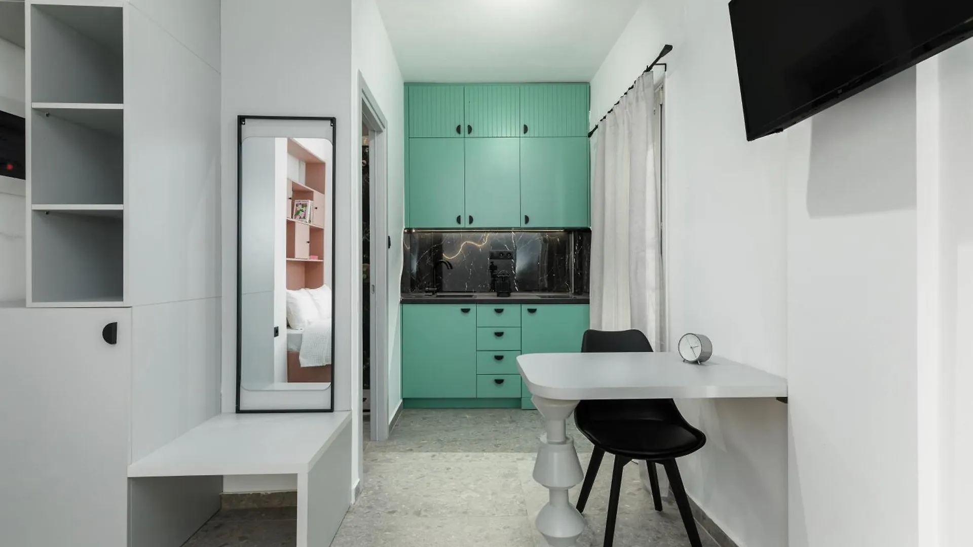 Apartment Lupen Suite By Alchemia Parking Thessaloniki